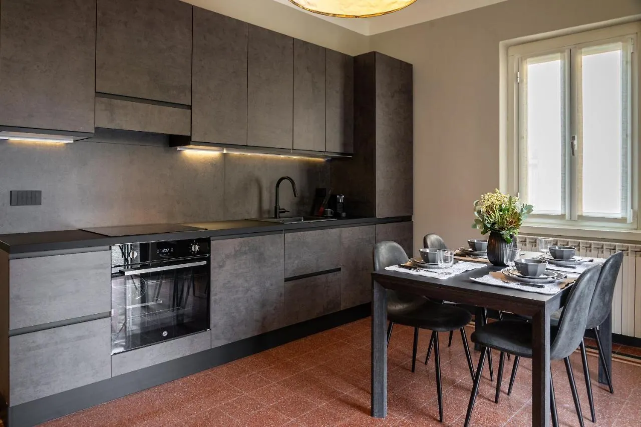 Seventy Apartment Bergamo Italy